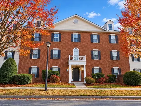 5205 Lambeth Farm Ln, Kernersville, NC 27284