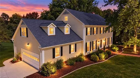 412 Hobbs Rd, Greensboro, NC 27403