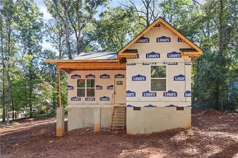 345 Methodist Dr, Winston Salem, NC 27105