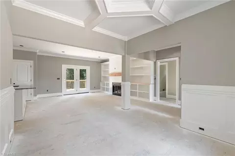 Living - 597 K Fork Rd, Madison, NC 27025 photo 5 of 7