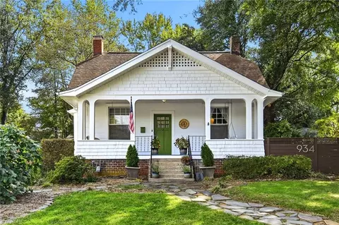 934 Franklin St, Winston Salem, NC 27101