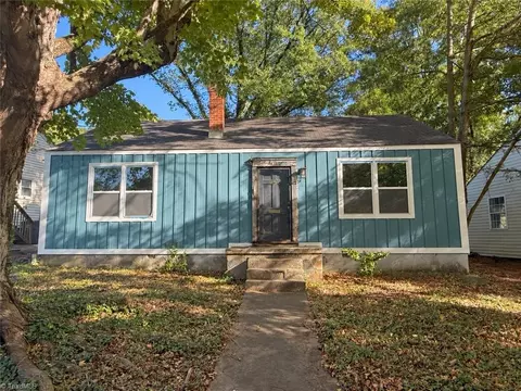 711 Magnolia St, Winston Salem, NC 27103