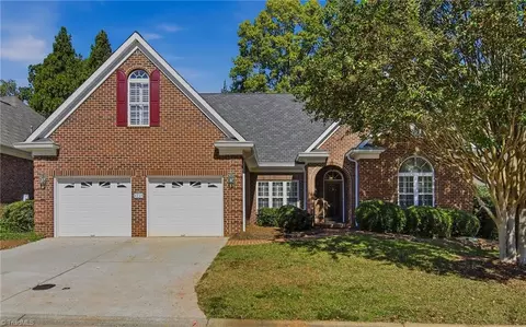 1235 Thornhill Ln, Winston Salem, NC 27106