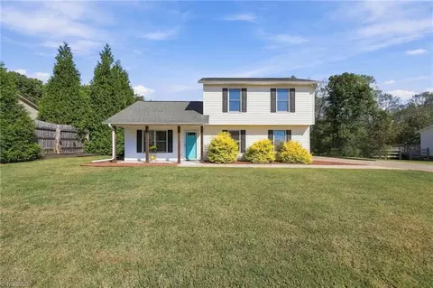 4163 Watts St, Tobaccoville, NC 27050