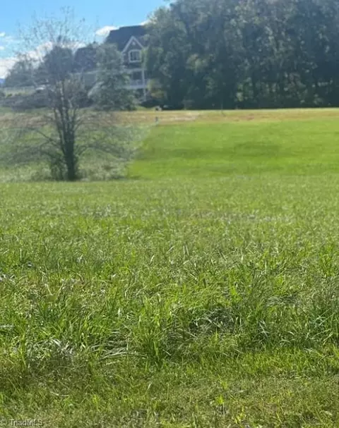 lot205 Canterbury Dr, North Wilkesboro, NC 28659