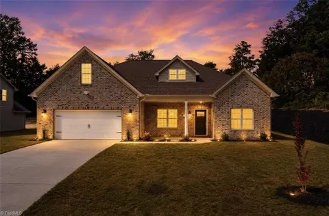 1875 Paragon Dr, Winston Salem, NC 27127