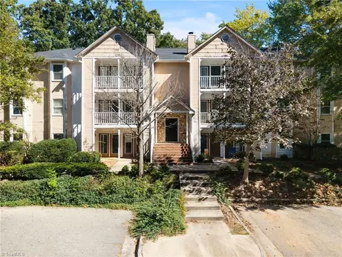 3117 Darden Rd #L, Greensboro, NC 27407