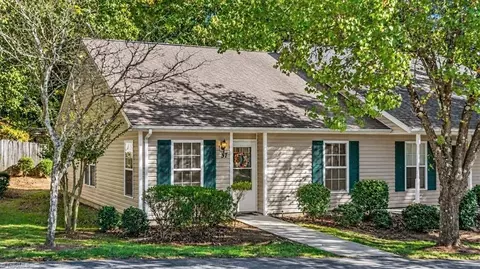 37 Grassy Knoll Cir, Greensboro, NC 27406