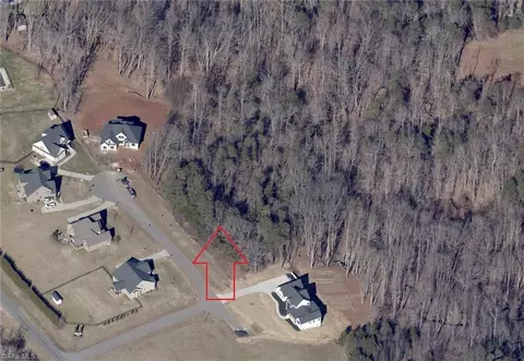 8108 Joseph Weston Ct, Greensboro, NC 27455