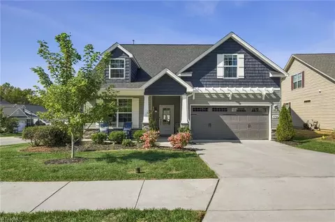 1766 Owls Trl, Kernersville, NC 27284