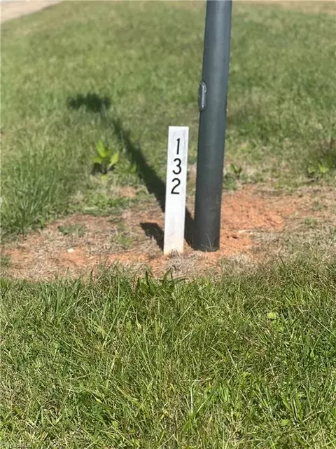 lot132 Canterbury Dr, North Wilkesboro, NC 28659