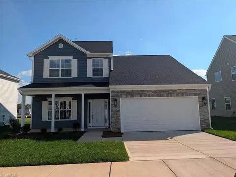 1317 Dandridge Dr, Kernersville, NC 27284
