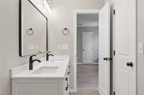 Entry Way - 323 4th St, High Point, NC 27260 photo 4 of 4