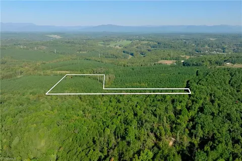 12 Morrison Rd, Morganton, NC 28655 photo 10