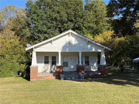 929 Marlboro St, High Point, NC 27260