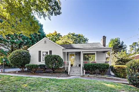 810 Worth St, Asheboro, NC 27203