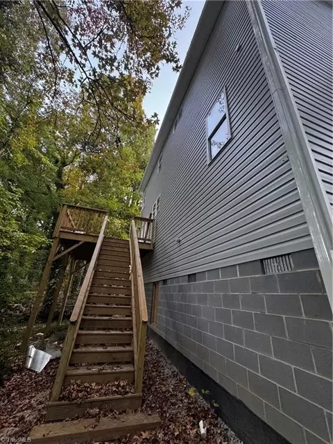 1438 Madison St, High Point, NC 27262 photo 5
