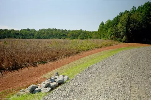 4 Ketchie Rd, Mount Ulla, NC 28125 photo 2