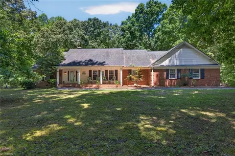 6726 Branson Mill Rd, Pleasant Garden, NC 27313