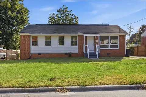 1706 Longfellow St, Greensboro, NC 27405