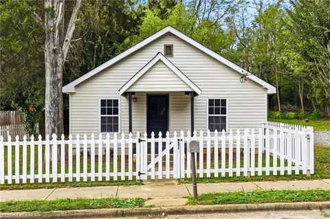 2805 Church St N, Greensboro, NC 27405