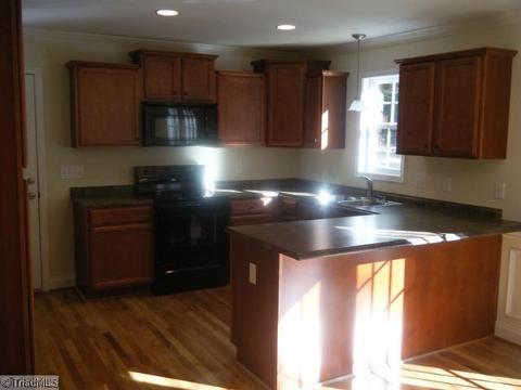 3202 Clear Rdg, Trinity, NC 27370 photo 5