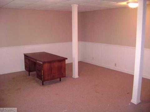 110 Oak Pointe, King, NC 27021 photo 13