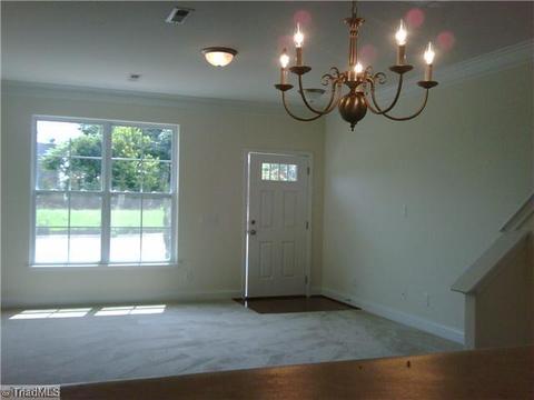 3784 Shadow Ridge Dr, High Point, NC 27265 photo 6