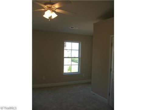 3784 Shadow Ridge Dr, High Point, NC 27265 photo 7