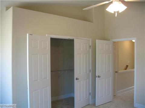 3784 Shadow Ridge Dr, High Point, NC 27265 photo 8