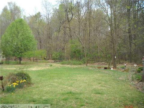 7079 Falcon Way, Trinity, NC 27370 photo 3