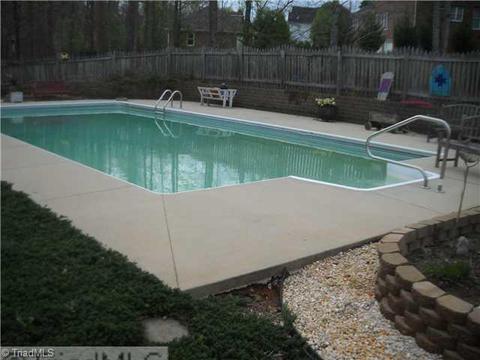 7079 Falcon Way, Trinity, NC 27370 photo 4