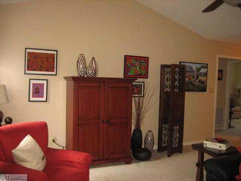 110 Stapleton Way, High Point, NC 27265 photo 4