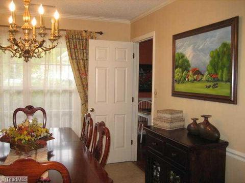 110 Stapleton Way, High Point, NC 27265 photo 5