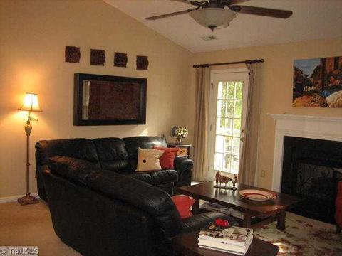 110 Stapleton Way, High Point, NC 27265 photo 3