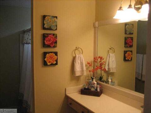 110 Stapleton Way, High Point, NC 27265 photo 11