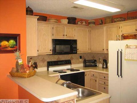 110 Stapleton Way, High Point, NC 27265 photo 7