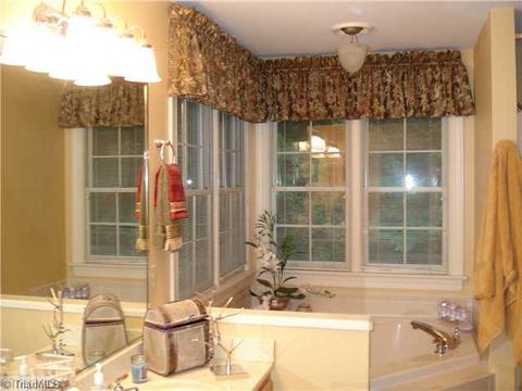 4025 Windspray Loop, Summerfield, NC 27358 photo 11