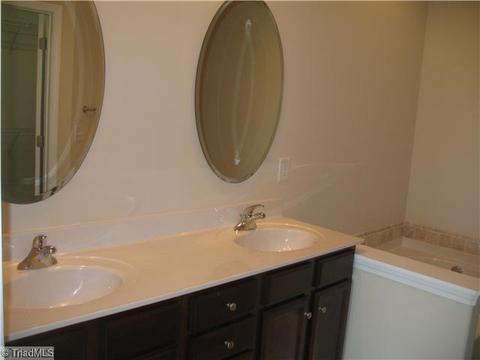3470 Basalt Ct, High Point, NC 27265 photo 6