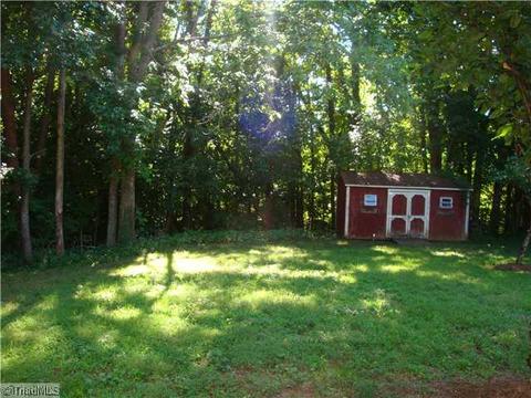 2608 Guyer St, High Point, NC 27265 photo 11
