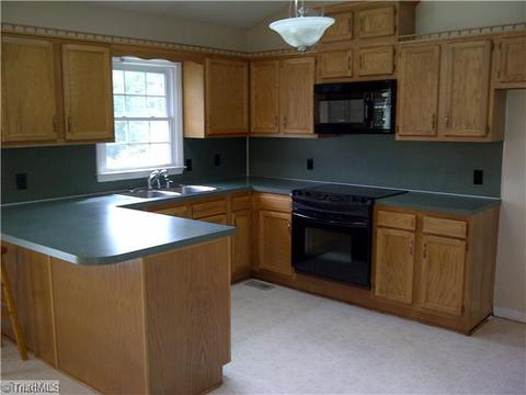 209 Oak Forest Ln, Trinity, NC 27370 photo 5