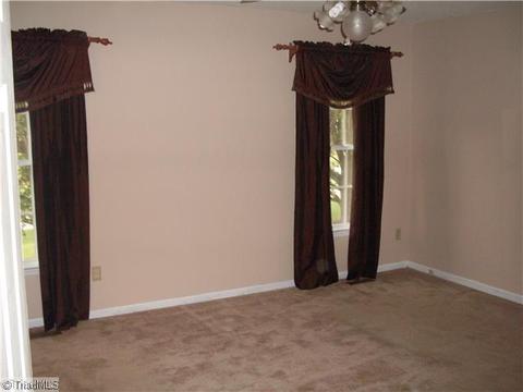 209 Oak Forest Ln, Trinity, NC 27370 photo 8