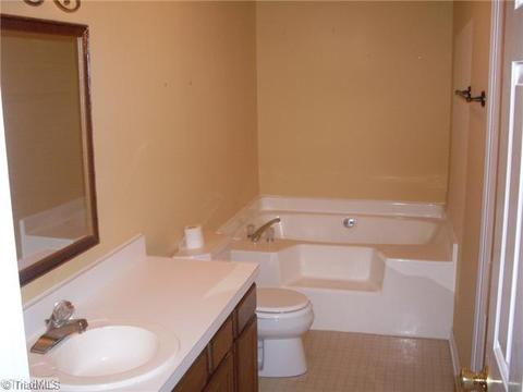 209 Oak Forest Ln, Trinity, NC 27370 photo 13