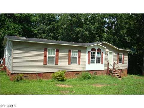 2787 Sundance, Trinity, NC 27370 photo 1