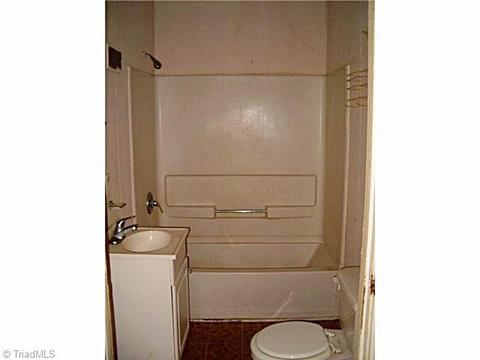 710 Wise Ave, High Point, NC 27260 photo 6