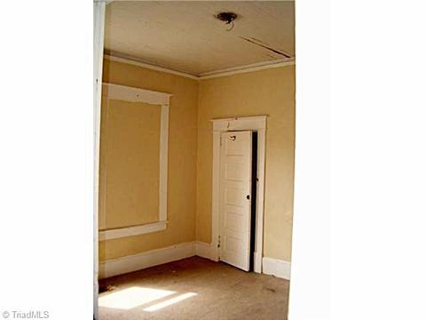 710 Wise Ave, High Point, NC 27260 photo 4
