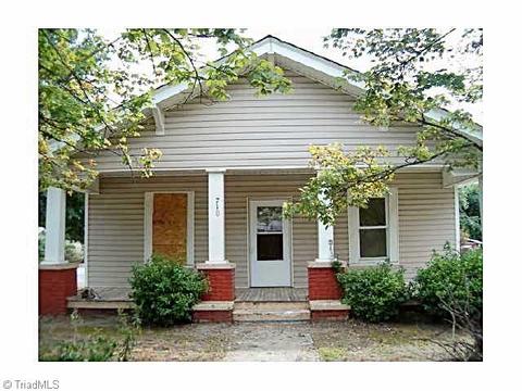 710 Wise Ave, High Point, NC 27260 photo 2