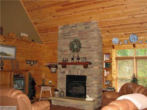 446 Dockside, Denton, NC 27239 photo 4
