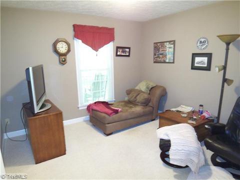 213 Farmbrook, Mount Airy, NC 27030 photo 10