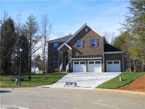 2800 Splitbrooke Dr, High Point, NC 27265 photo 1